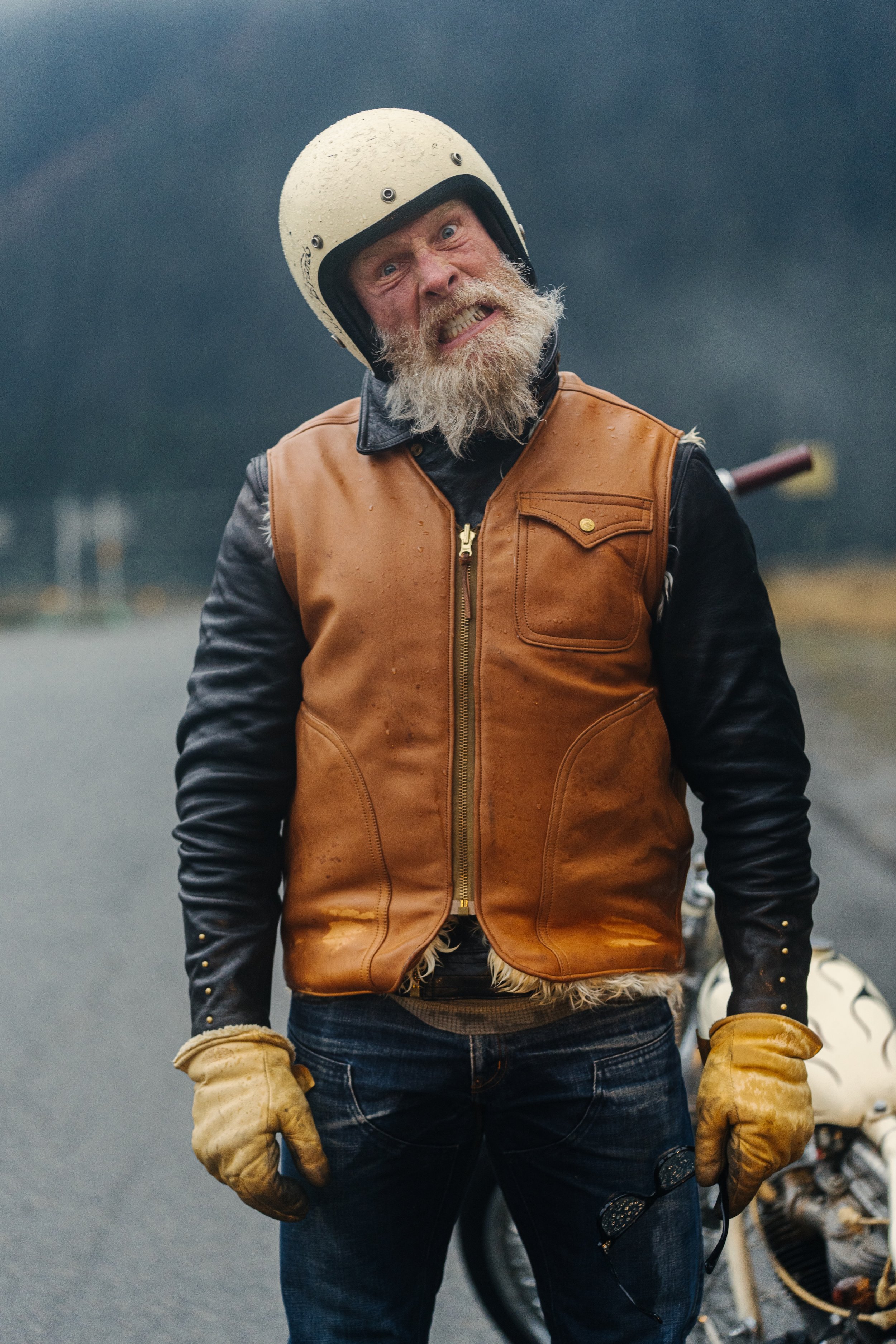 Black Bear Brand Northern Dream reversible VEST - Horween